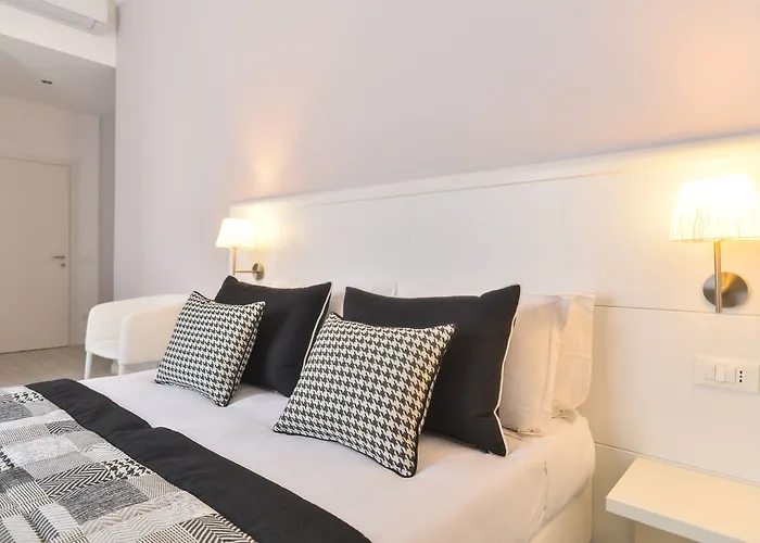 Lata Luxury Apartment *